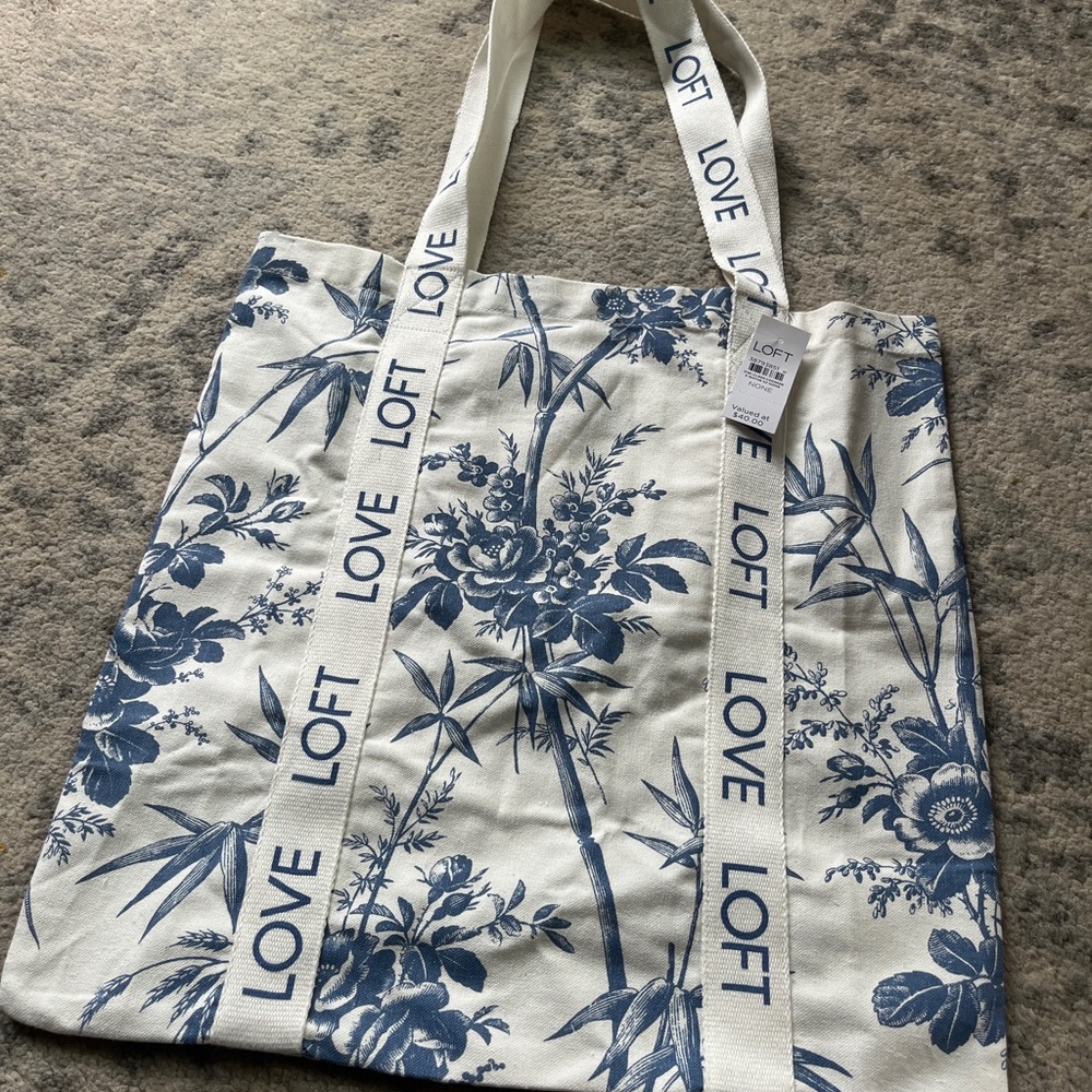 LOFT LOVE Canvas Cream Floral Shopping Tote NWT